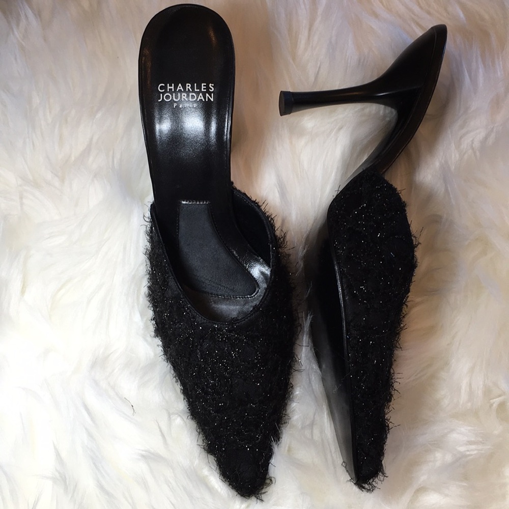 NWOB Charles Jourdan Pointy Heels ~ in Black Tweed